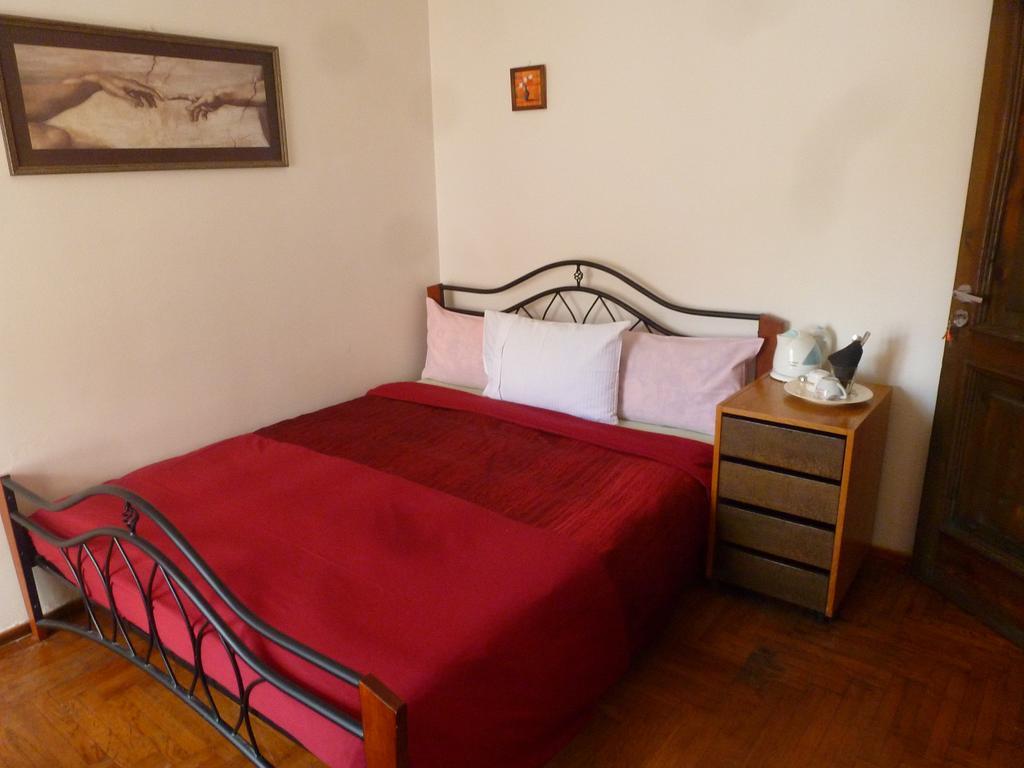 Seven Fridays Guest House Vilnius Bilik gambar