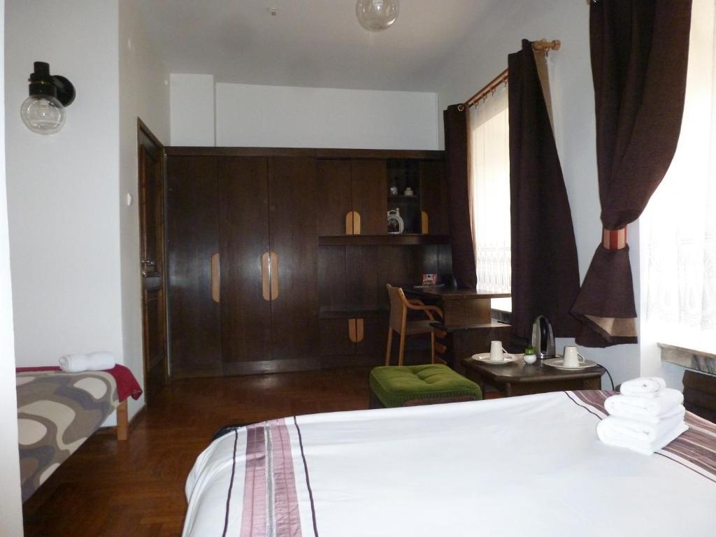 Seven Fridays Guest House Vilnius Bilik gambar